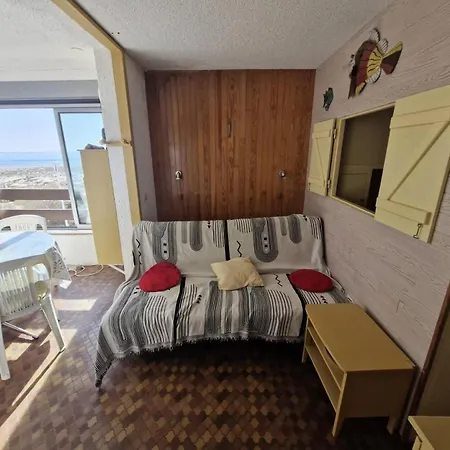 De La - 4 Personnes 4 Couchages Port Leucate. Ref: 1rp_117 Mae-7464